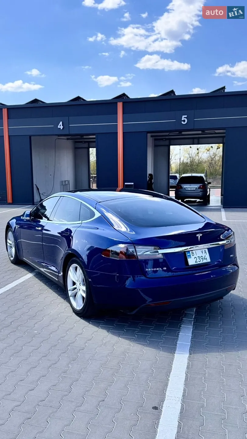 2015 Tesla Model S - мініатюра 5