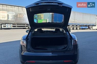 Ліфтбек Tesla Model S 2013 в Вінниці