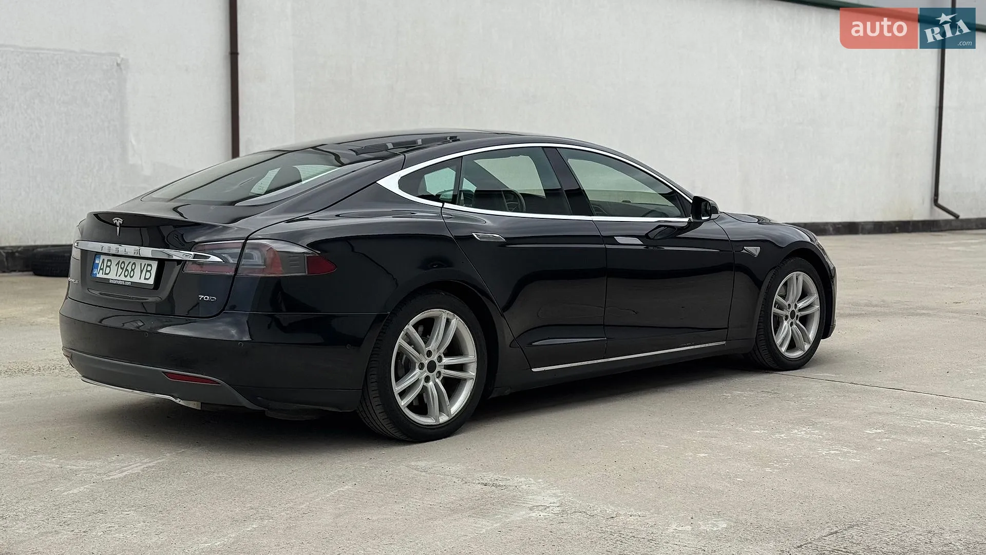 2015 Tesla Model S - мініатюра 2