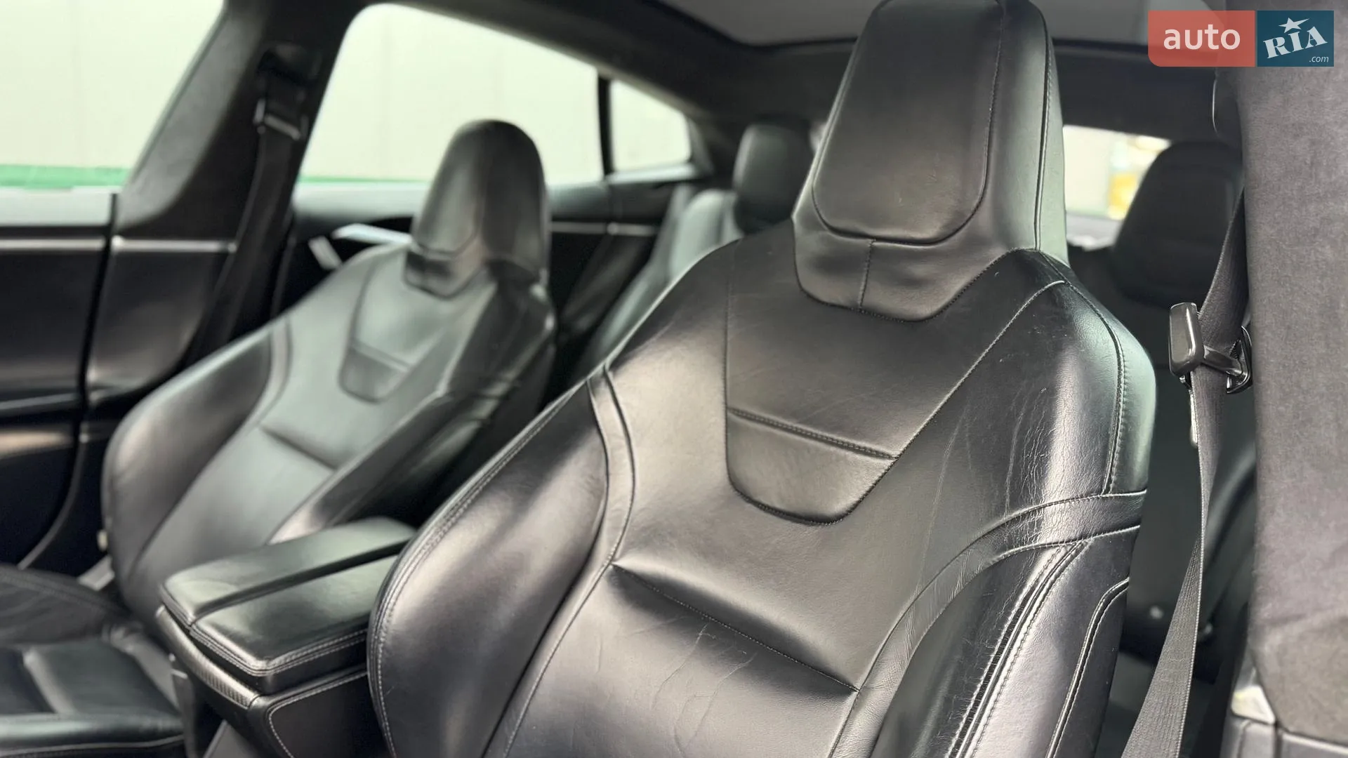 2015 Tesla Model S - мініатюра 11