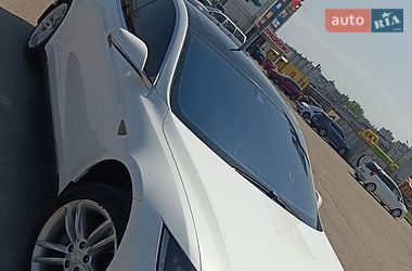 Лифтбек Tesla Model S 2014 в Харькове