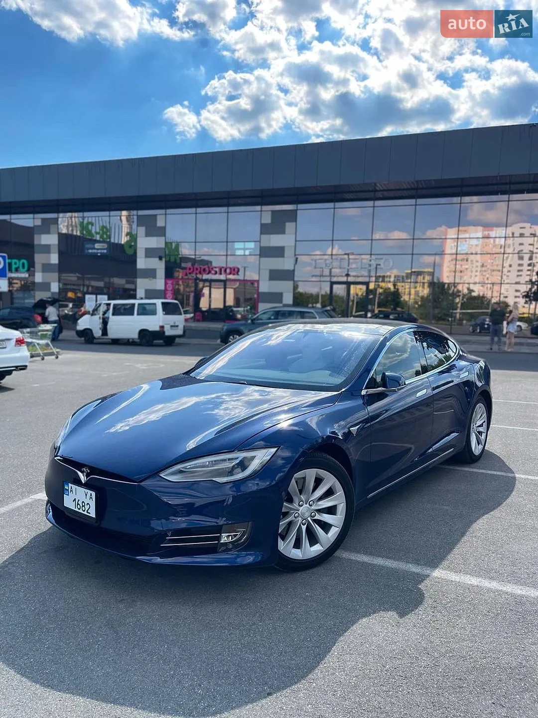 2017 Tesla Model S - фото 1