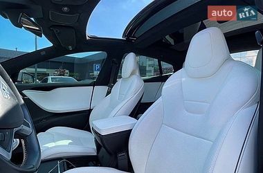Ліфтбек Tesla Model S 2017 в Тернополі