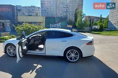 Лифтбек Tesla Model S 2013 в Харькове