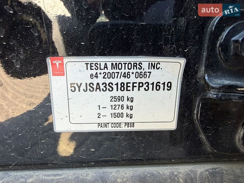 Ліфтбек Tesla Model S 2014 в Києві