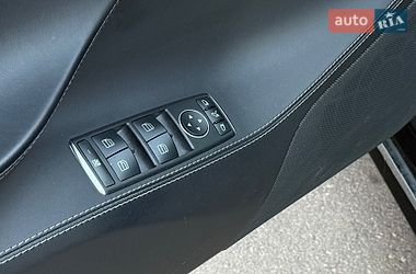 Лифтбек Tesla Model S 2018 в Киеве