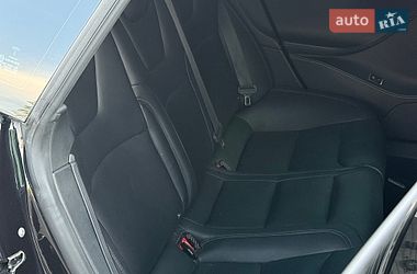 Лифтбек Tesla Model S 2018 в Киеве