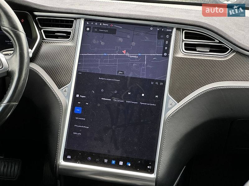 Ліфтбек Tesla Model S 2017 в Луцьку