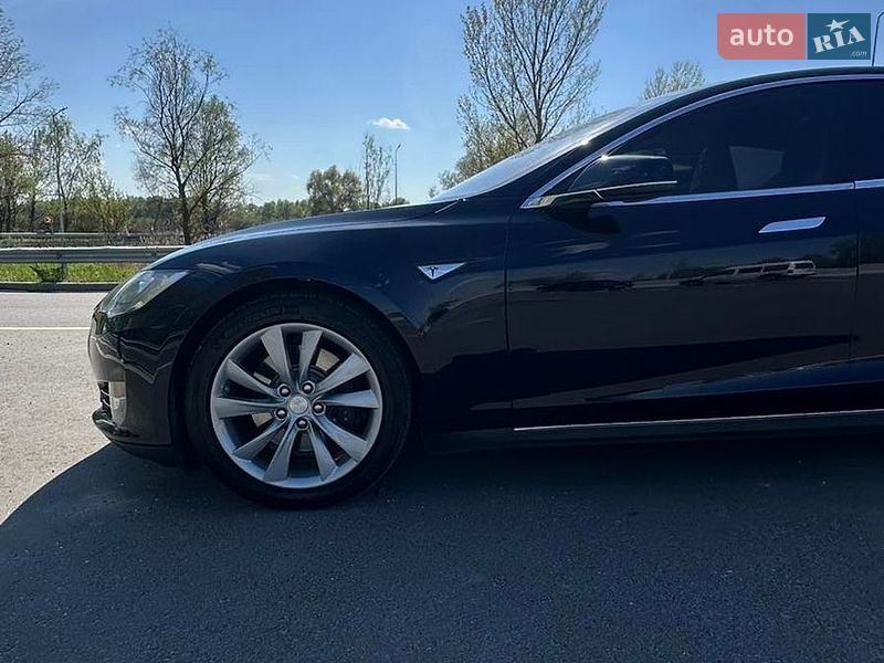 Лифтбек Tesla Model S 2013 в Броварах фото 14 Лифтбек Tesla Model S 2013 в Броварах