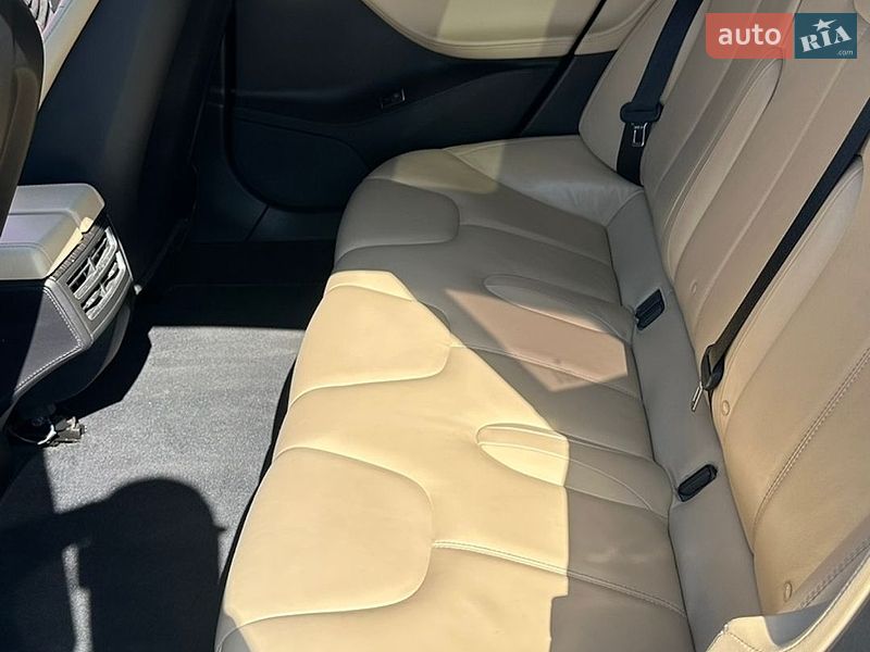 Лифтбек Tesla Model S 2013 в Броварах фото 29 Лифтбек Tesla Model S 2013 в Броварах