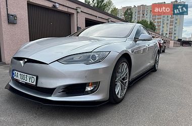Лифтбек Tesla Model S 2014 в Софиевской Борщаговке