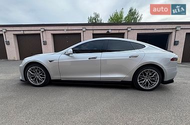 Лифтбек Tesla Model S 2014 в Софиевской Борщаговке