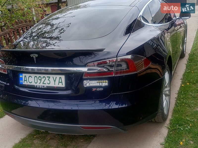 Лифтбек Tesla Model S 2013 в Нововолынске фото 7 Лифтбек Tesla Model S 2013 в Нововолынске