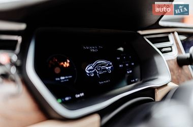 Лифтбек Tesla Model S 2017 в Днепре фото 18 Лифтбек Tesla Model S 2017 в Днепре