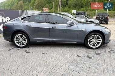 Лифтбек Tesla Model S 2013 в Ивано-Франковске