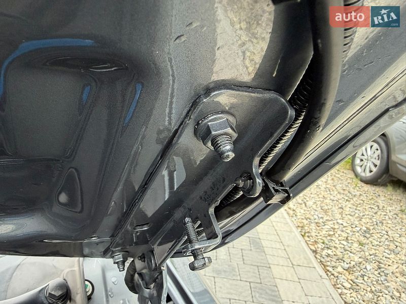 Лифтбек Tesla Model S 2013 в Ивано-Франковске