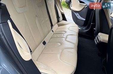 Лифтбек Tesla Model S 2013 в Ивано-Франковске