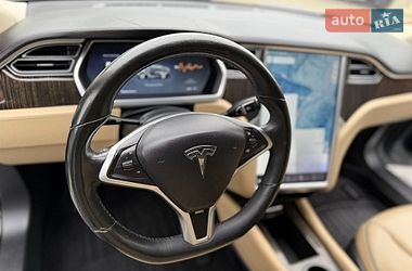 Лифтбек Tesla Model S 2013 в Ивано-Франковске