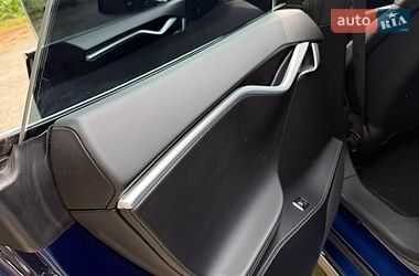 Лифтбек Tesla Model S 2015 в Днепре