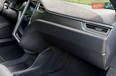 Лифтбек Tesla Model S 2015 в Днепре
