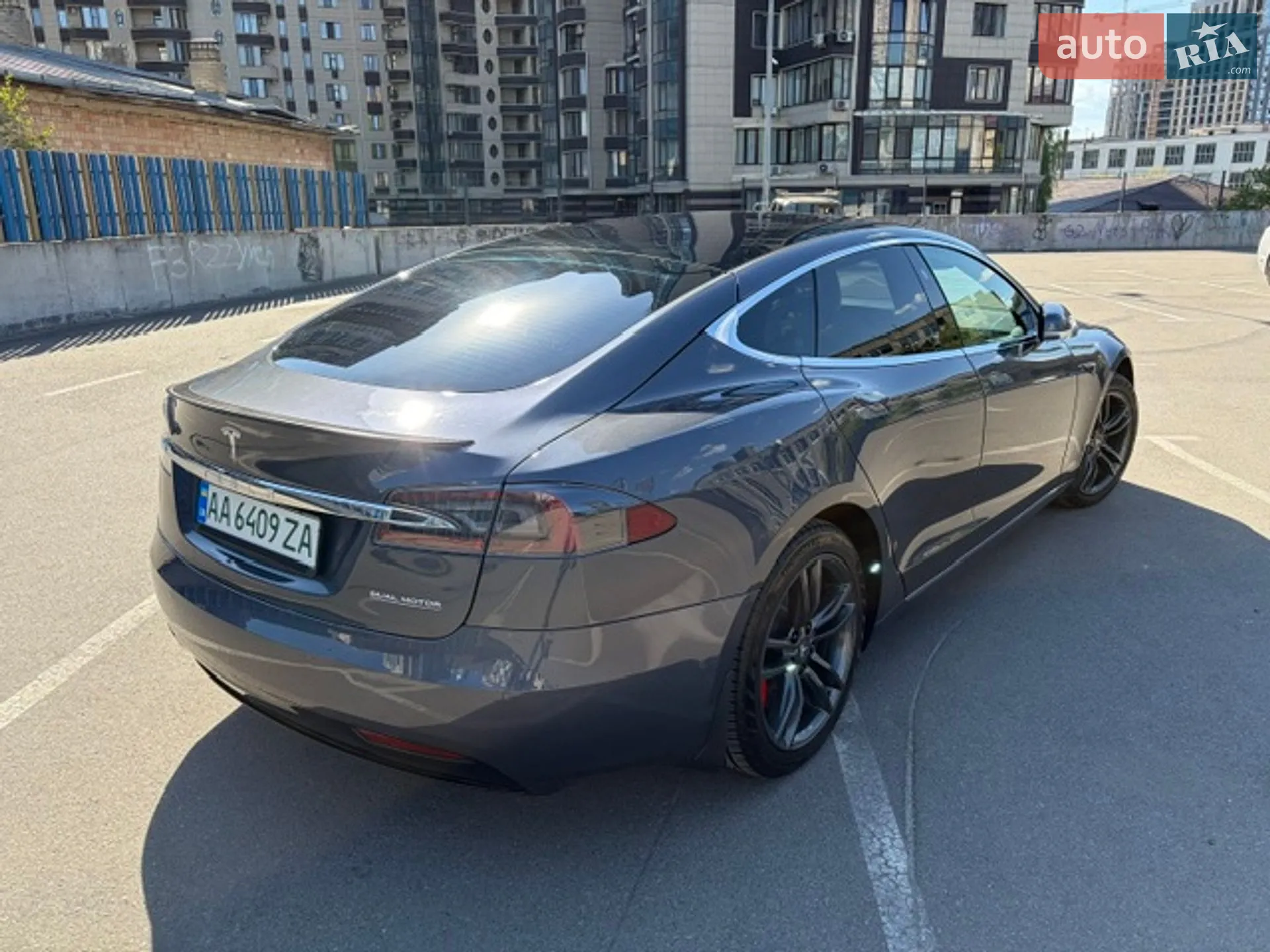 2020 Tesla Model S - мініатюра 3