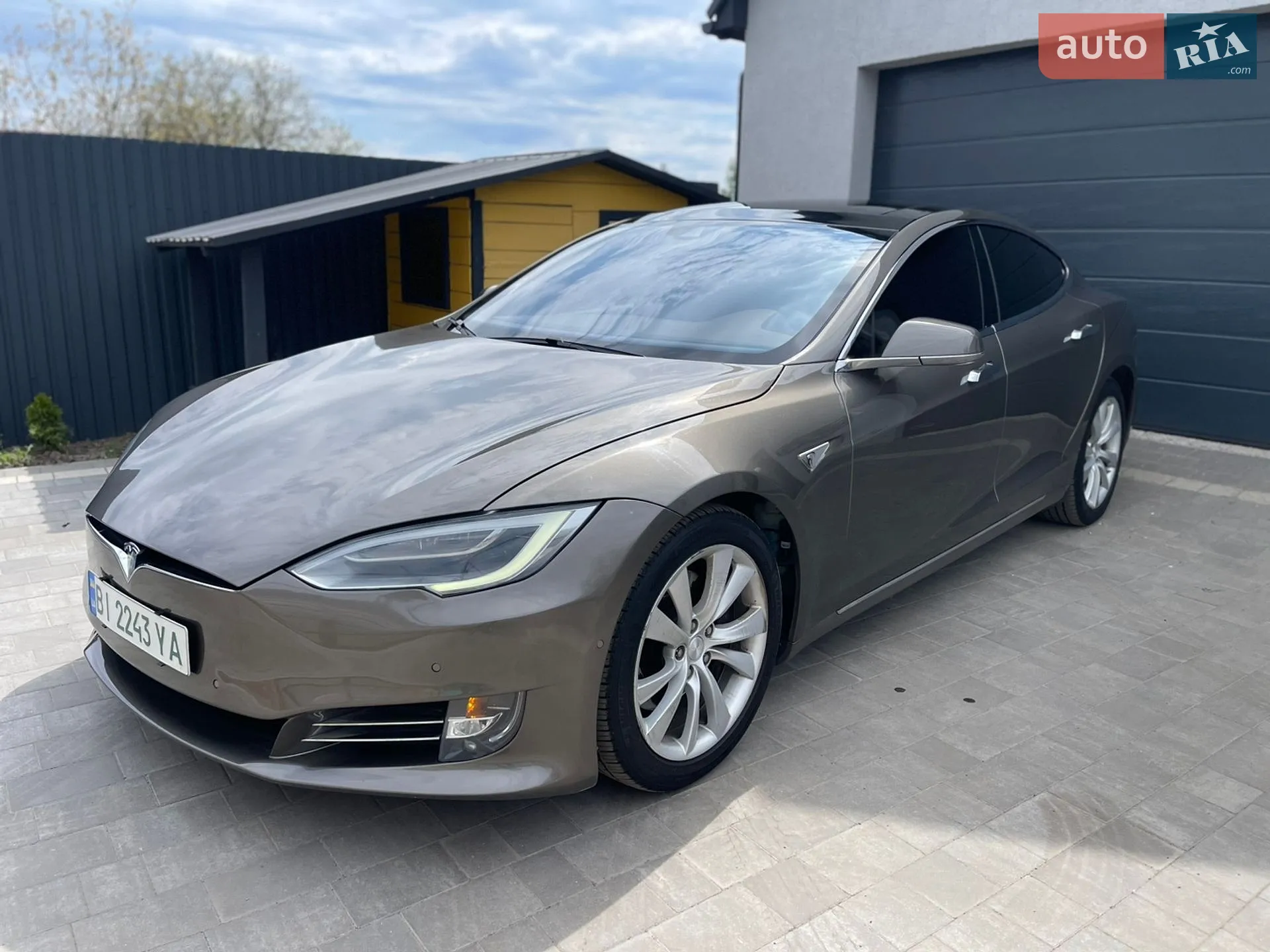 2016 Tesla Model S - мініатюра 4
