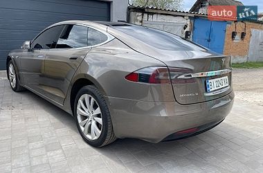 Лифтбек Tesla Model S 2016 в Полтаве фото 25 Лифтбек Tesla Model S 2016 в Полтаве