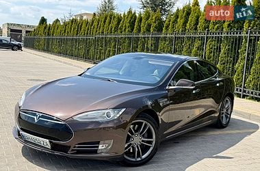 Ліфтбек Tesla Model S 2013 в Одесі фото 5 Ліфтбек Tesla Model S 2013 в Одесі