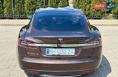 Ліфтбек Tesla Model S 2013 в Одесі фото 20 Ліфтбек Tesla Model S 2013 в Одесі