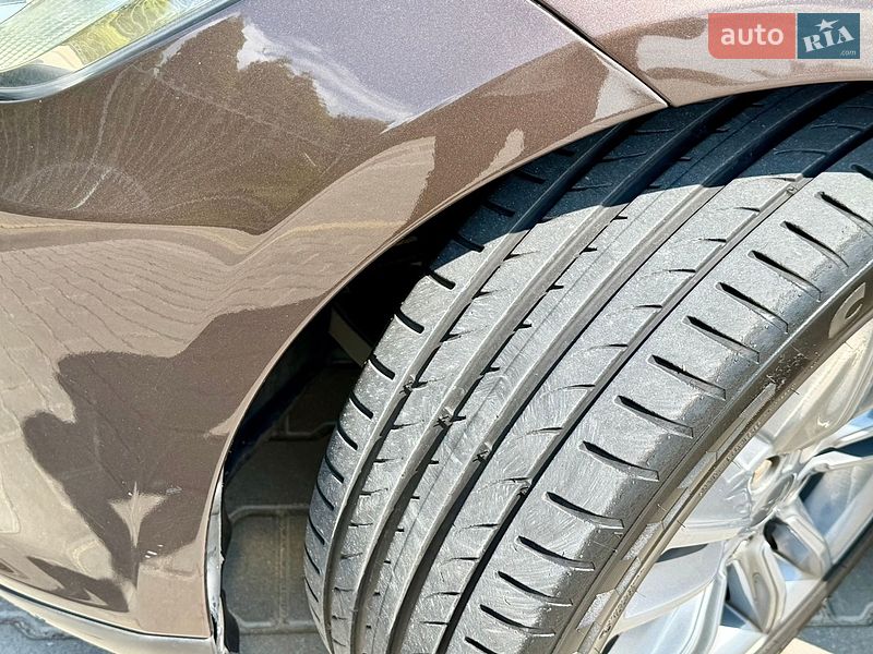 Ліфтбек Tesla Model S 2013 в Одесі фото 25 Ліфтбек Tesla Model S 2013 в Одесі