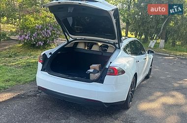 Лифтбек Tesla Model S 2014 в Одессе