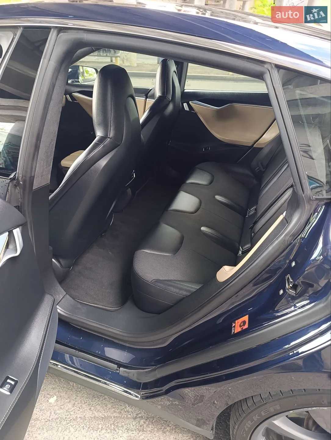 2014 Tesla Model S - мініатюра 17