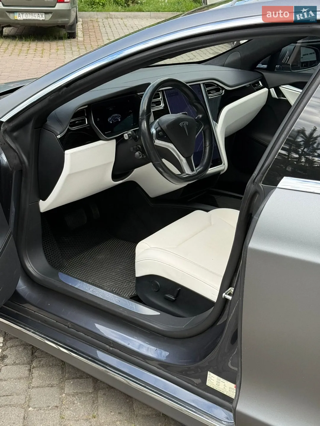 2017 Tesla Model S - мініатюра 18