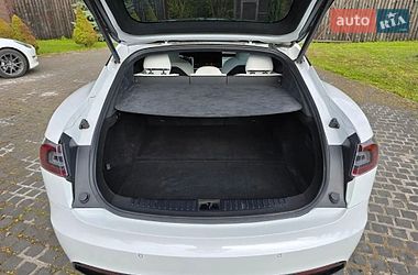 Лифтбек Tesla Model S 2022 в Буче