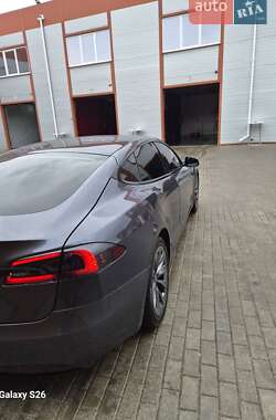 Ліфтбек Tesla Model S 2019 в Сумах
