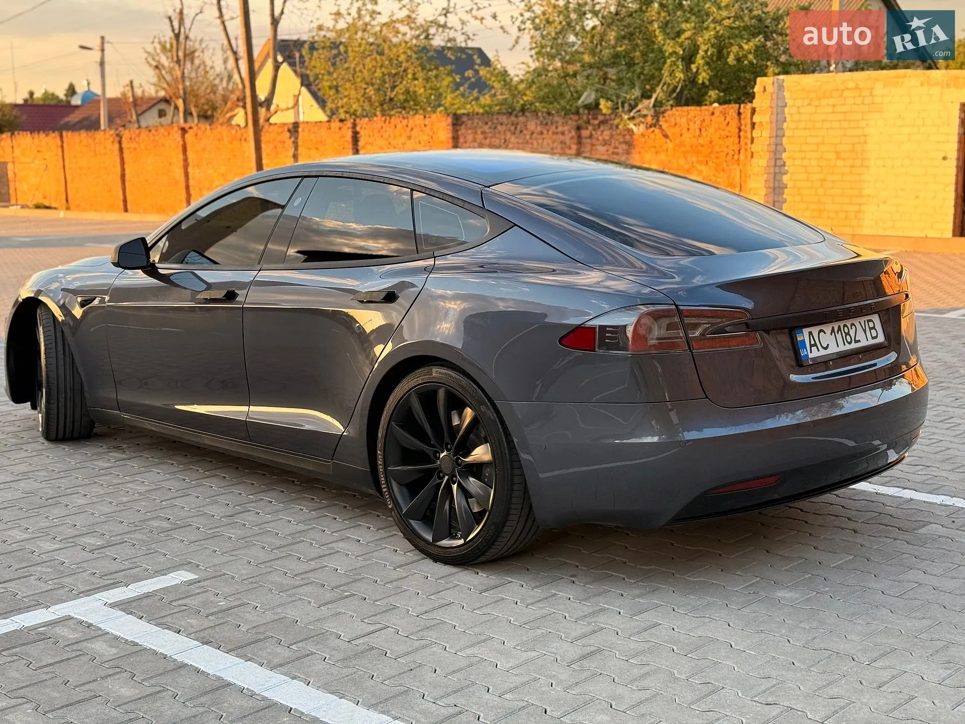2017 Tesla Model S - мініатюра 6