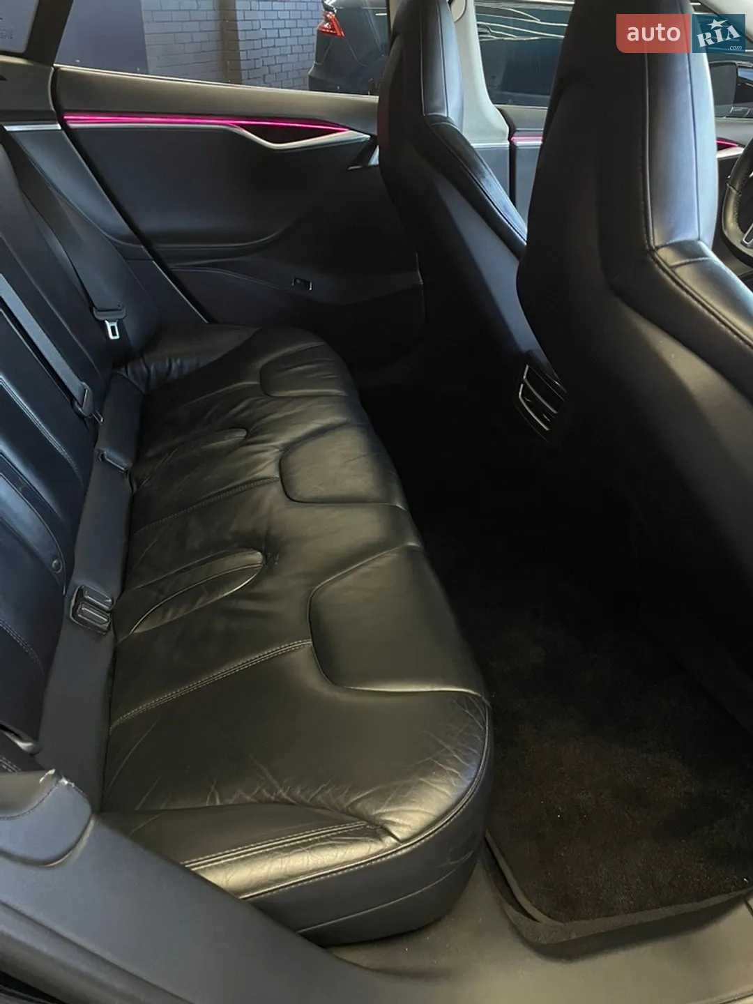 2014 Tesla Model S - мініатюра 9