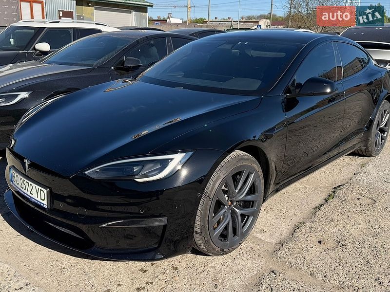 Tesla Model S 2022