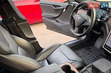 Ліфтбек Tesla Model S 2018 в Запоріжжі