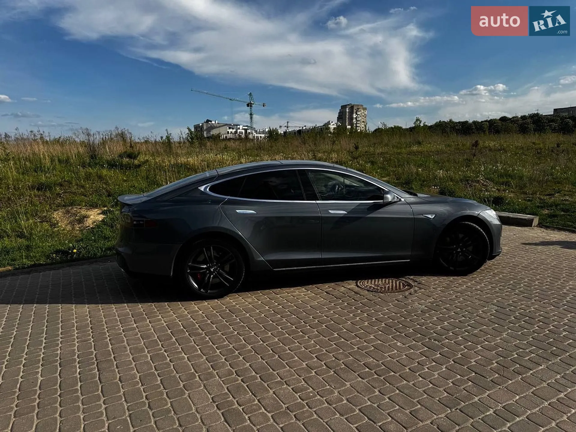 2014 Tesla Model S - мініатюра 10