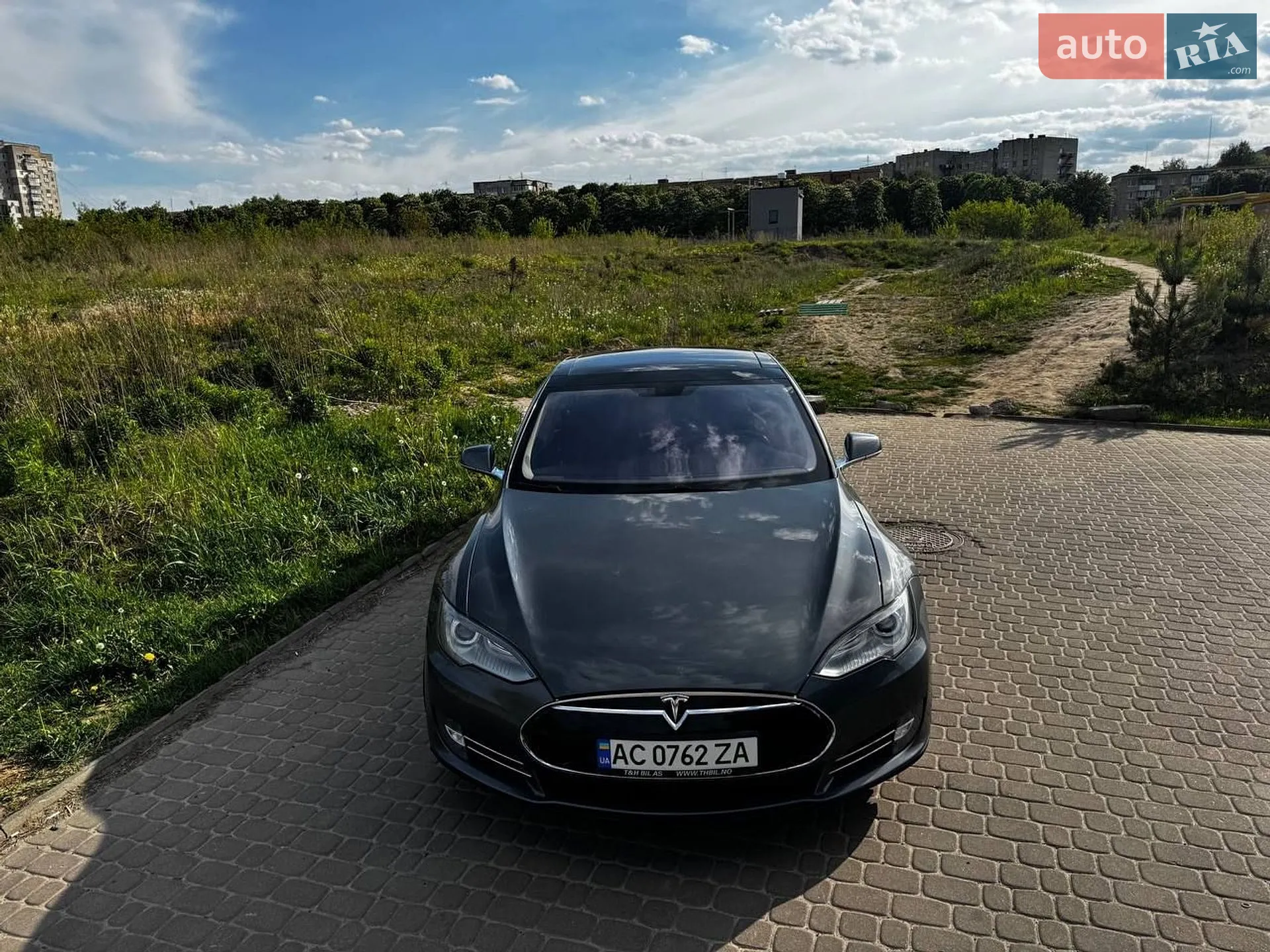 2014 Tesla Model S - мініатюра 2