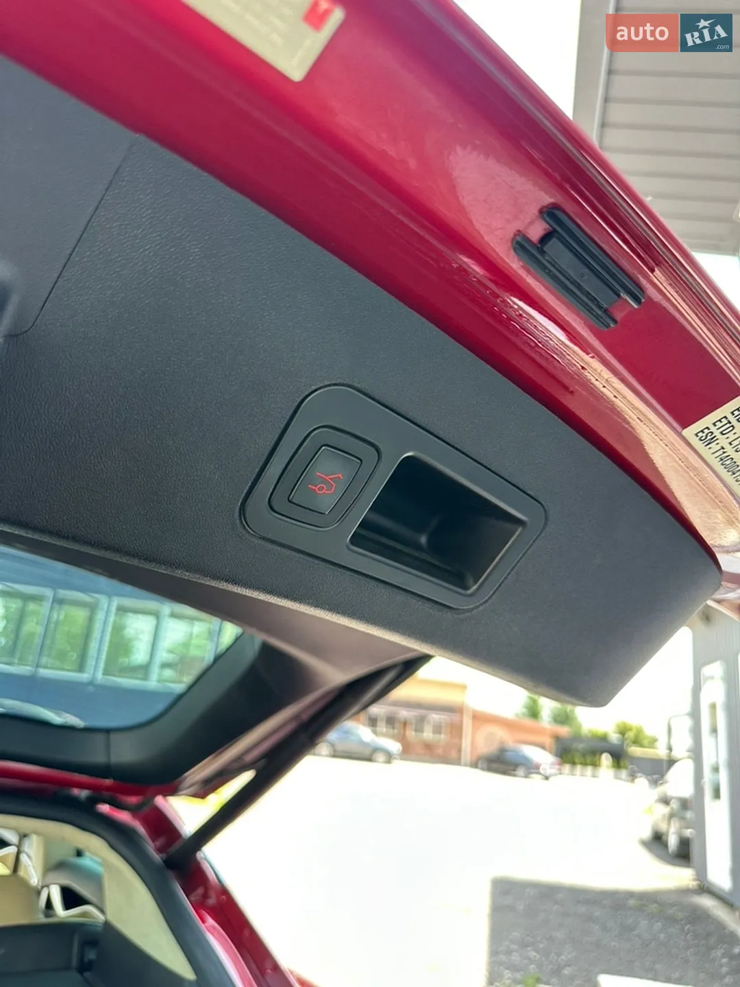 2014 Tesla Model S - мініатюра 9