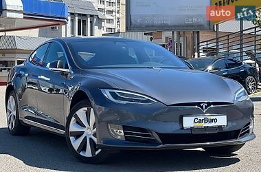 Лифтбек Tesla Model S 2020 в Одессе