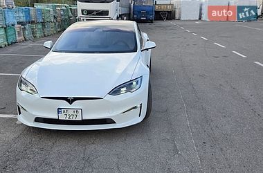 Лифтбек Tesla Model S 2024 в Днепре