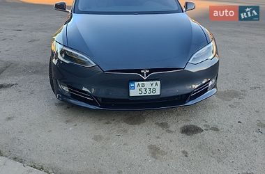 Ліфтбек Tesla Model S 2018 в Хмельницькому