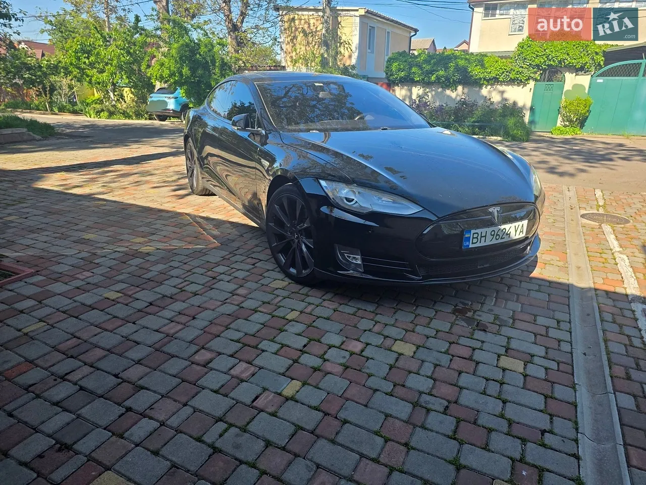 2015 Tesla Model S - мініатюра 23