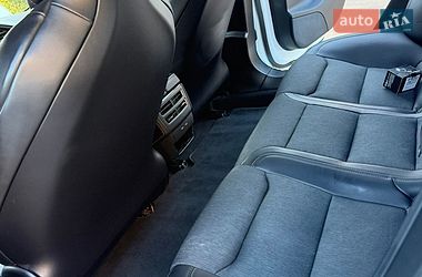 Лифтбек Tesla Model S 2018 в Луцке