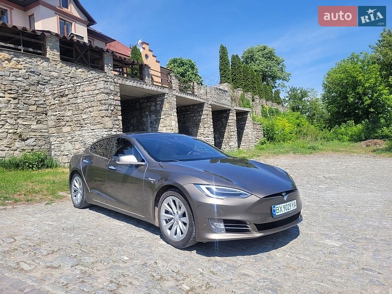 Tesla Model S 2016 Tesla Model S 2016