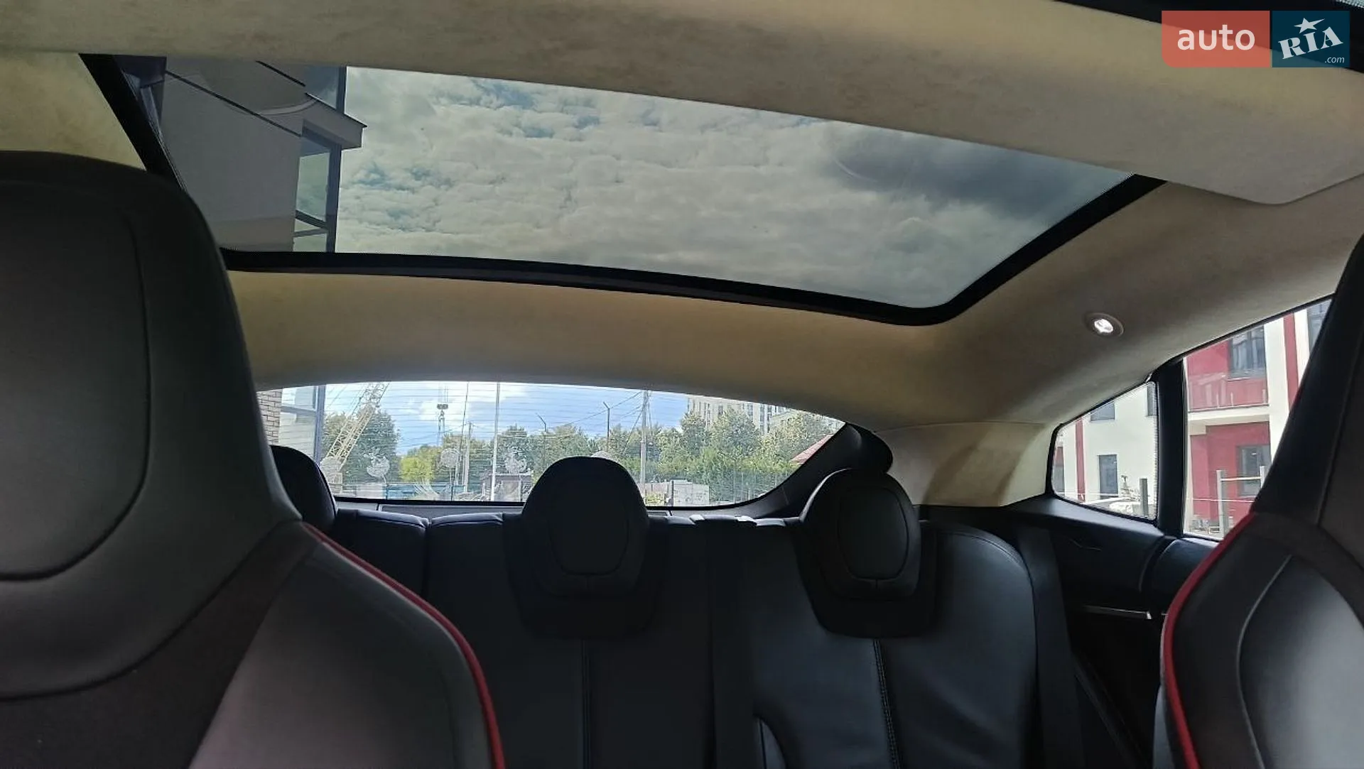 2014 Tesla Model S - мініатюра 24