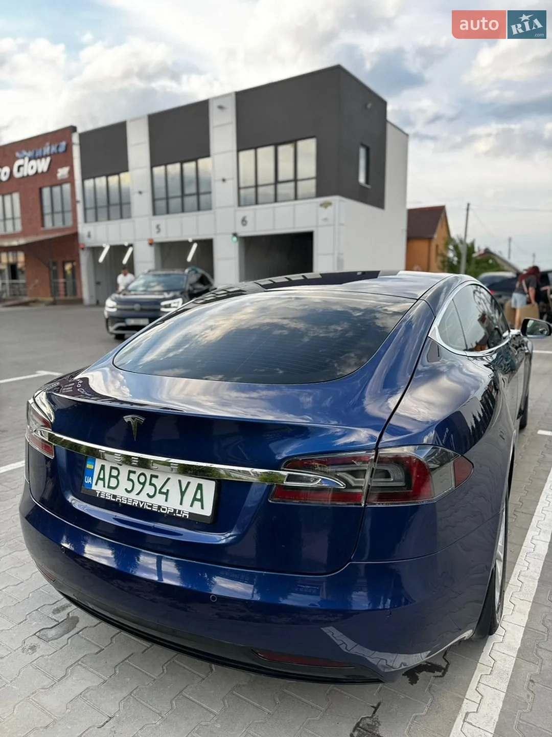 2016 Tesla Model S - мініатюра 6